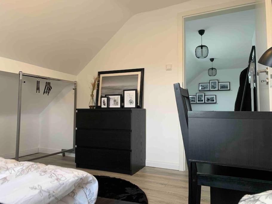 5Minuten Von Der City Entfernte Wohnung Mit Parkpl Bielefeld Extérieur photo